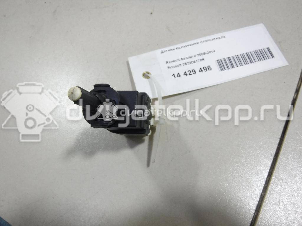 Фото Датчик включения стопсигнала  253206170r для vaz Lada Largus {forloop.counter}}