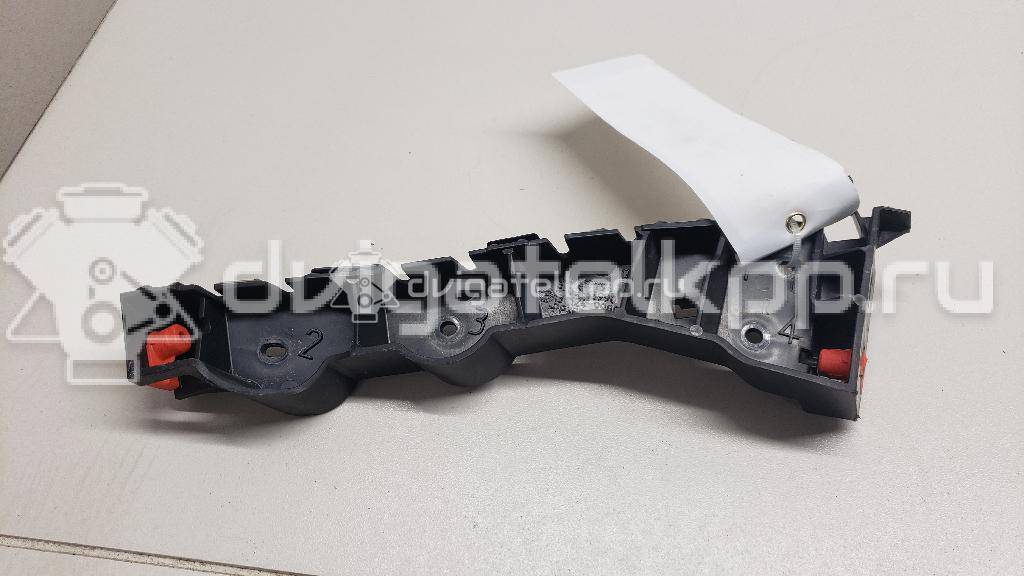 Фото Направляющая переднего бампера правая  13124998 для Opel Zafira {forloop.counter}}