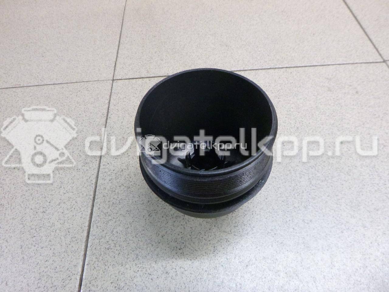 Фото Крышка масляного фильтра  1145964 для peugeot 2008 {forloop.counter}}