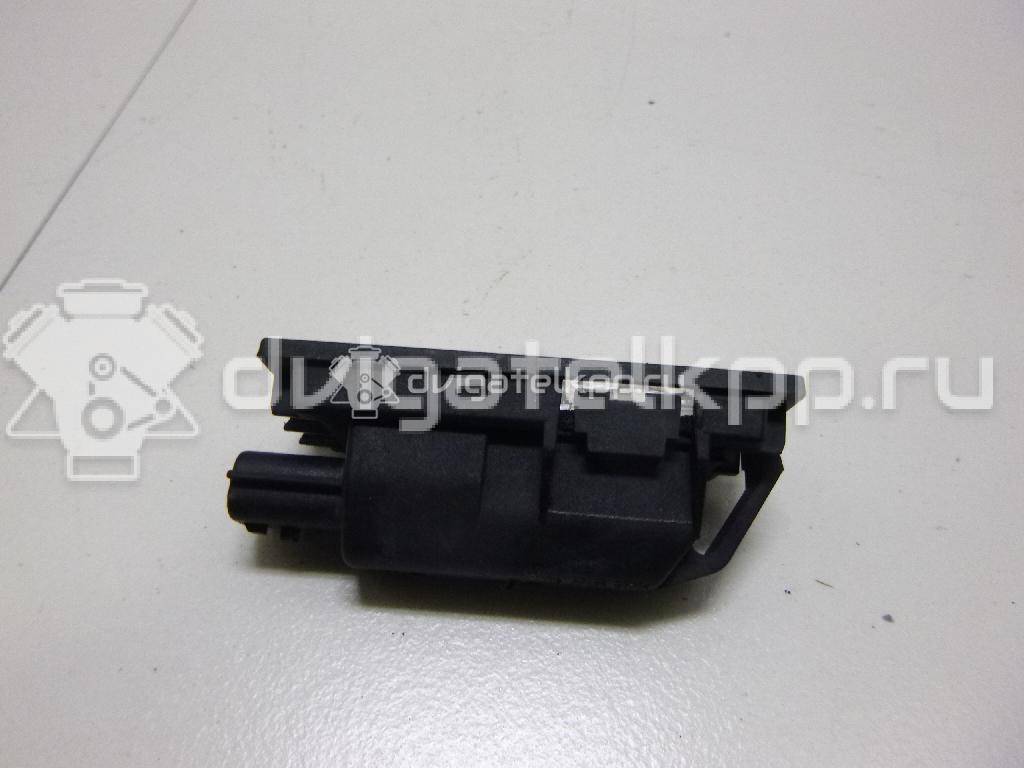 Фото Фонарь подсветки номера  8200480127 для Renault Wind E4M / Kadjar Ha , Hl / Vel Satis Bj0 / Megane / Trafic {forloop.counter}}