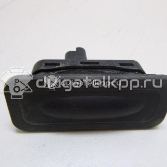 Фото Кнопка открывания багажника  8200076256 для Renault Grand / Scénic / Megane