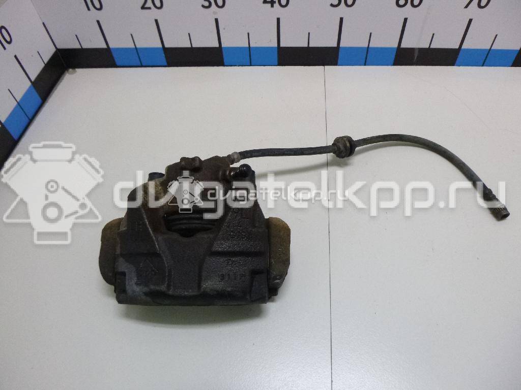 Фото Суппорт тормозной передний левый  410111495R для Renault Megane / Scénic / Grand / Captur J5 / Fluence L30 {forloop.counter}}