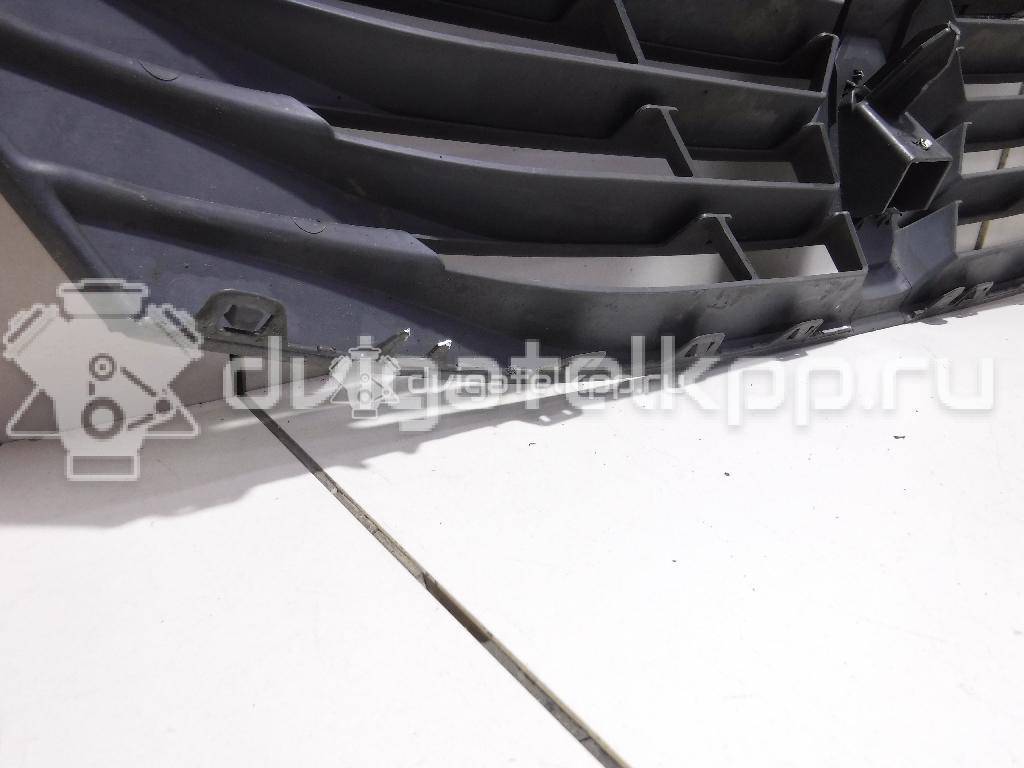 Фото Решетка радиатора  8200752748 для Renault Logan {forloop.counter}}
