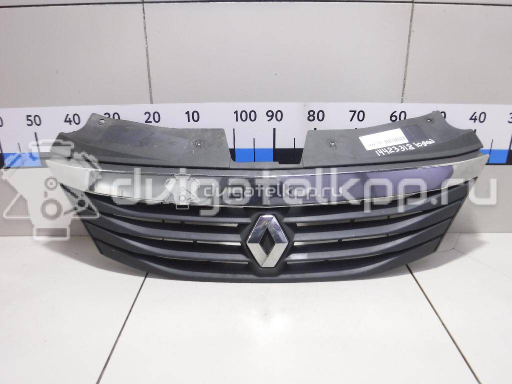 Фото Решетка радиатора  8200752748 для Renault Logan {forloop.counter}}