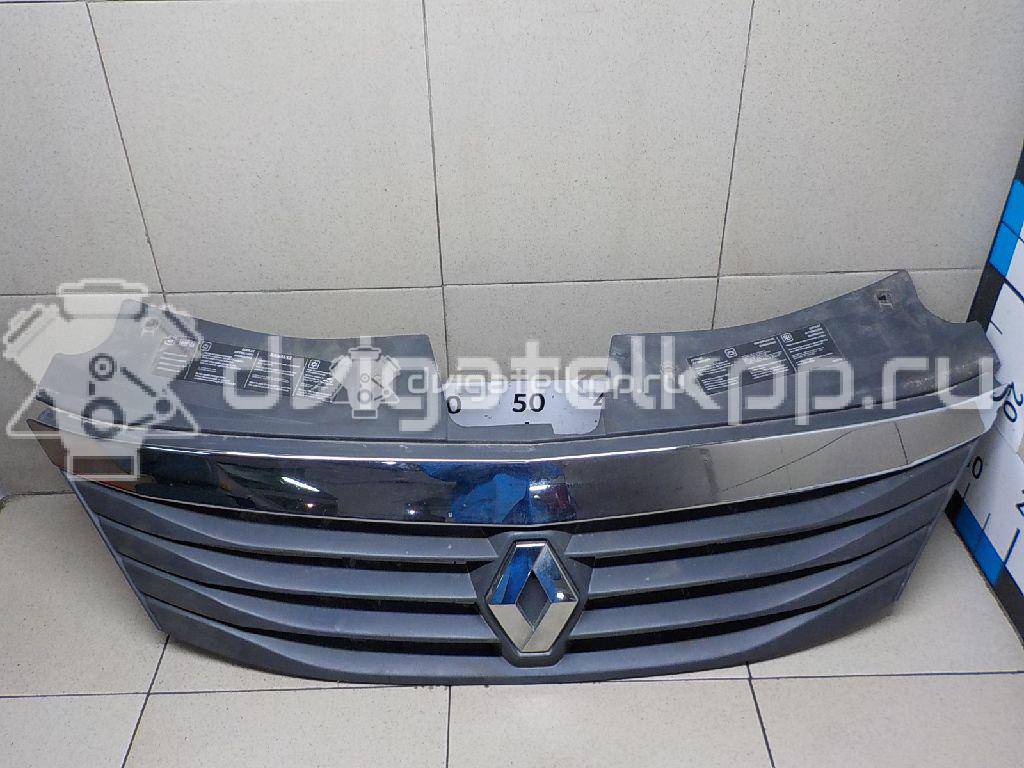Фото Решетка радиатора  8200752748 для Renault Logan {forloop.counter}}