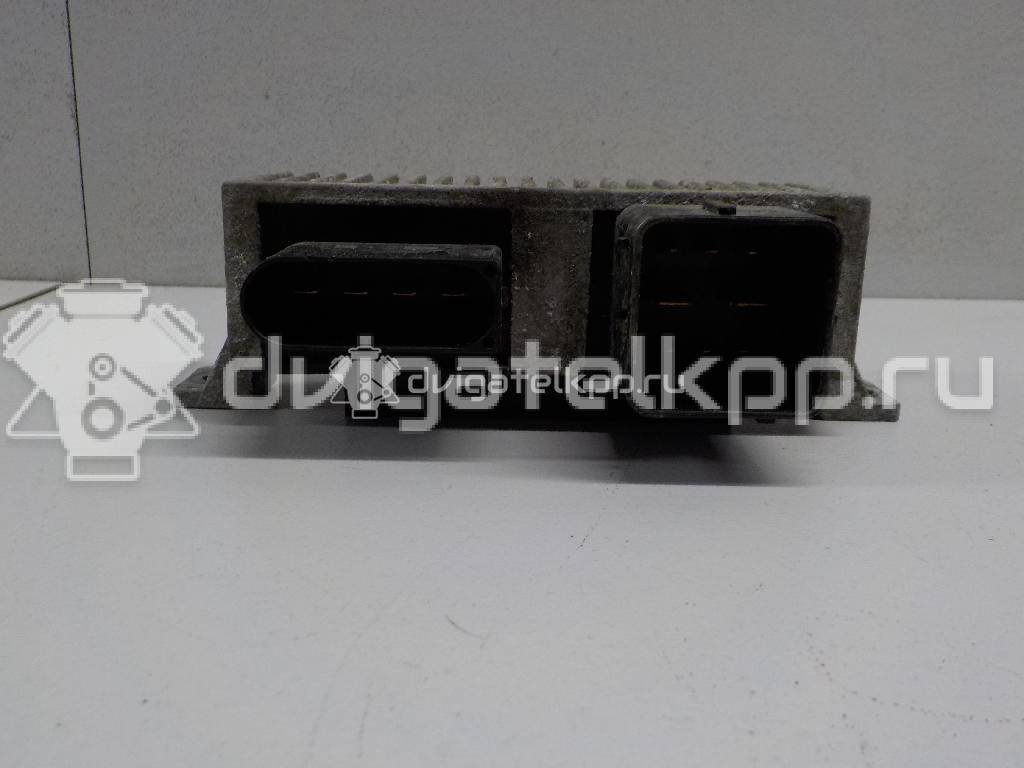 Фото Блок управления свечами накала  8200558438 для Renault Megane / Trafic / Master / Laguna / Scénic {forloop.counter}}