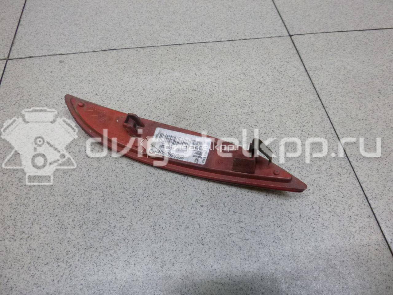 Фото Отражатель в бампер задний левый  265650004R для Renault Fluence L30 / Megane {forloop.counter}}