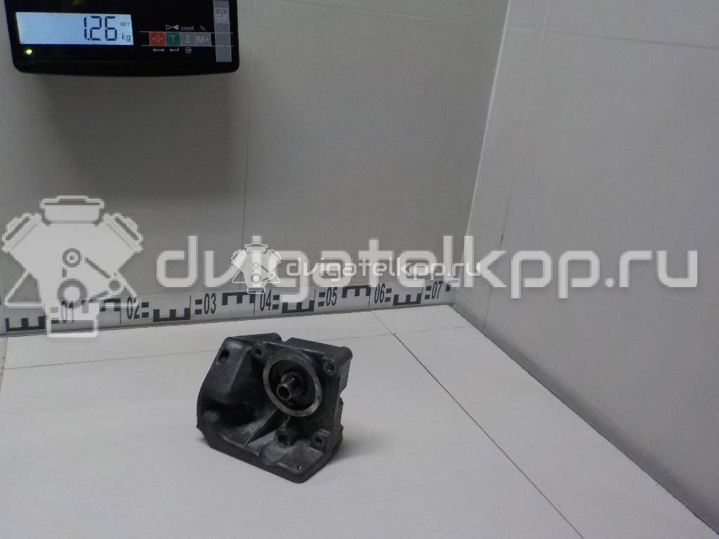 Фото Кронштейн масляного фильтра  1385380 для Ford Focus / C-Max / Galaxy / S-Max / Mondeo {forloop.counter}}