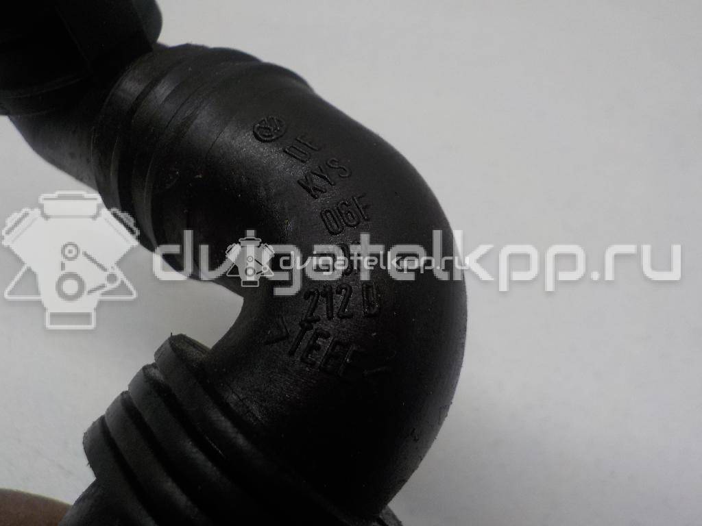 Фото Шланг вентиляции картер. газов  06F103212D для Seat Leon {forloop.counter}}