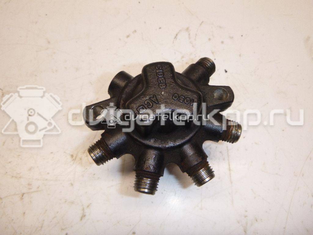 Фото Рейка топливная (рампа)  1445928 для Ford Focus / Tourneo / C-Max / Galaxy / S-Max {forloop.counter}}