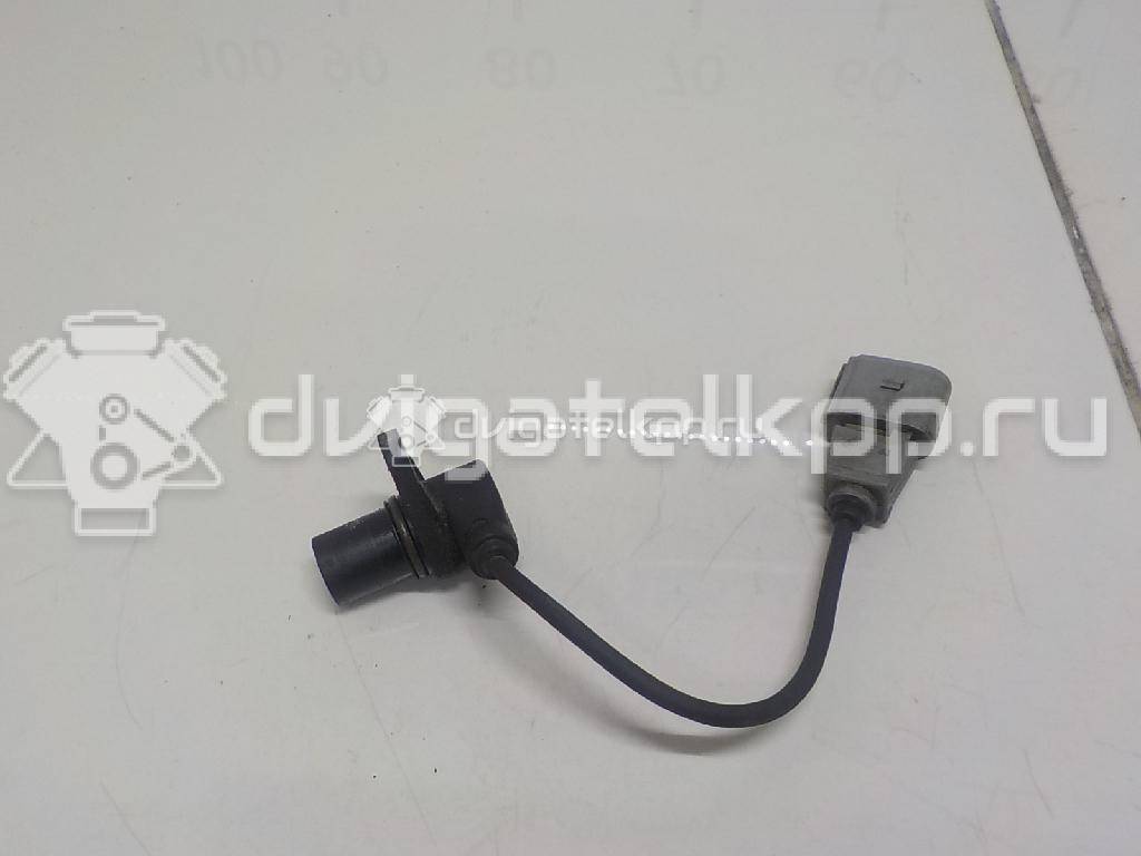 Фото Датчик положения коленвала  06A906433G для Seat Ibiza / Cordoba / Leon / Toledo / Alhambra {forloop.counter}}