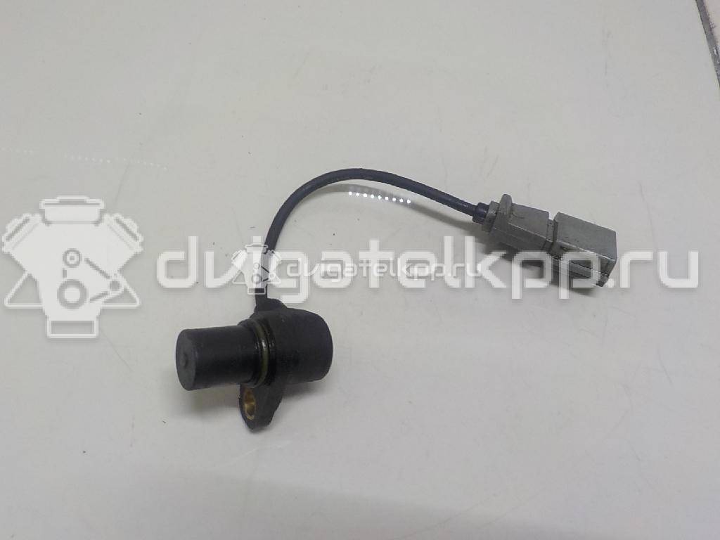 Фото Датчик положения коленвала  06A906433G для Seat Ibiza / Cordoba / Leon / Toledo / Alhambra {forloop.counter}}