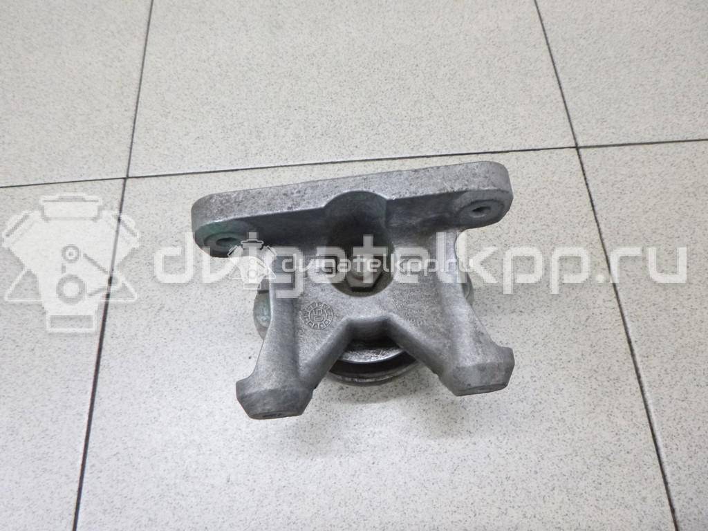 Фото Опора КПП  8E0399105JD для Seat Exeo {forloop.counter}}