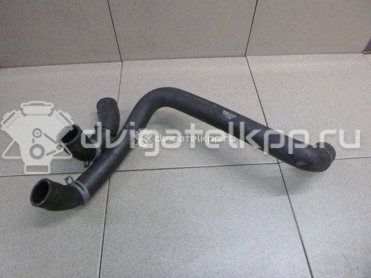 Фото Патрубок радиатора  1J0121049E для Seat Leon / Toledo {forloop.counter}}