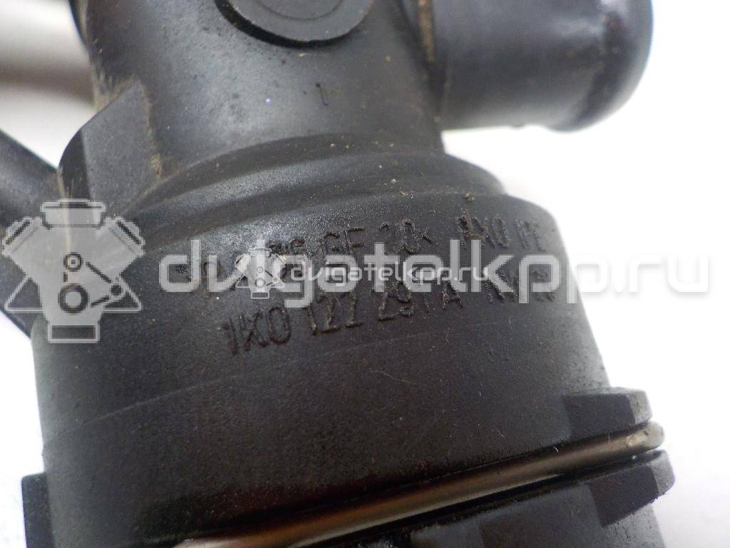 Фото Фланец / тройник  1K0122291A для Seat Leon {forloop.counter}}