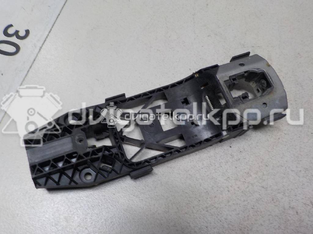 Фото Кронштейн ручки  5N0837885H для seat Leon (5F) {forloop.counter}}