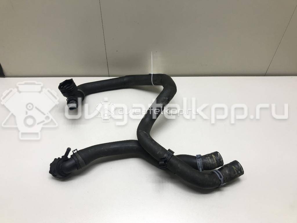Фото Патрубок радиатора  5Q0121049AC для Seat Leon {forloop.counter}}