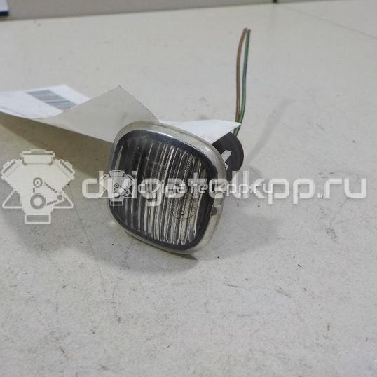 Фото Повторитель на крыло белый  1U0949127B для Skoda Roomster 5J / Octaviaii 1Z3 / Fabia / Octavia / Superb