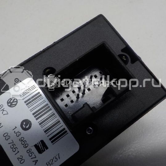 Фото Блок управления стеклоподъемниками  1J3959857A для Skoda Fabia / Octavia