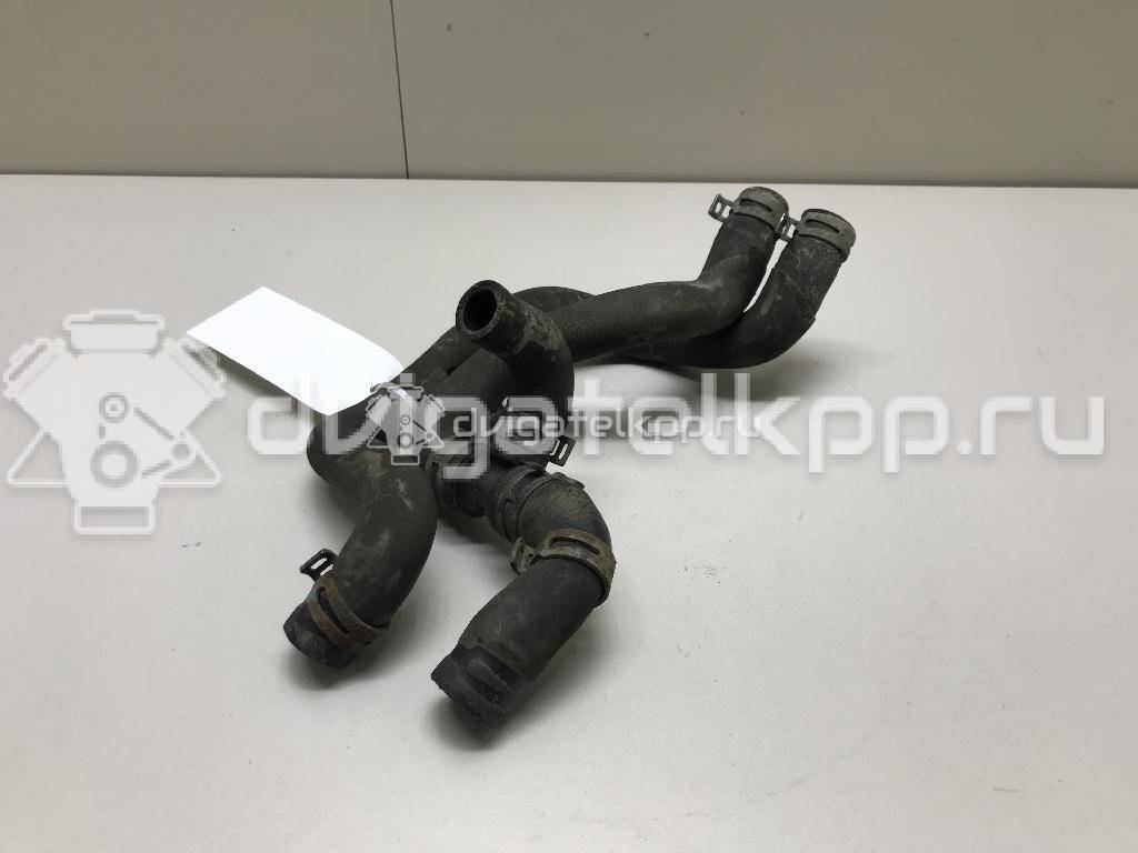 Фото Патрубок отопителя  6R0122157M для skoda Fabia {forloop.counter}}