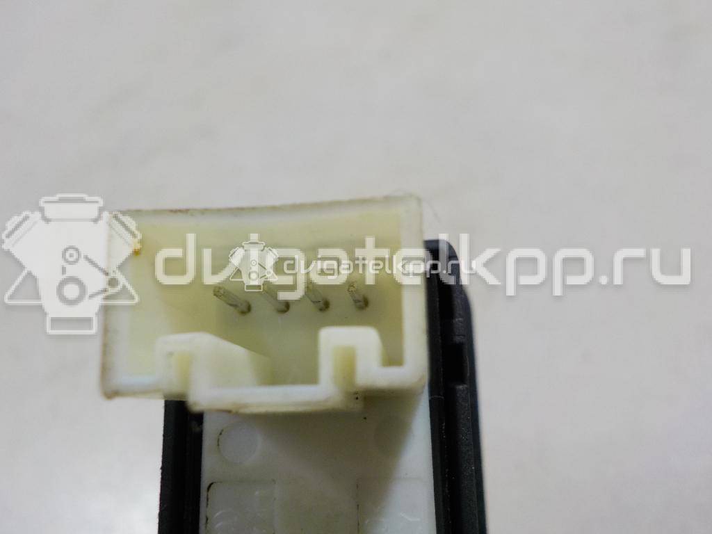 Фото Кнопка стеклоподъемника  5J0959855 для Skoda Roomster 5J / Fabia / Superb / Rapid {forloop.counter}}