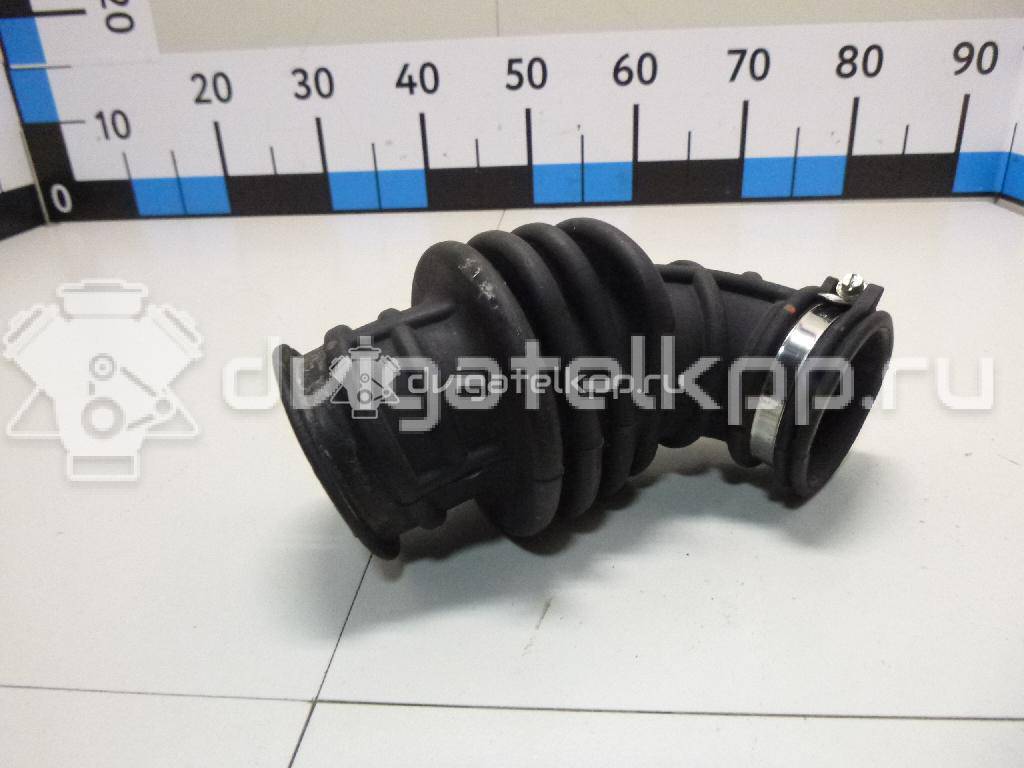 Фото Патрубок воздушного фильтра  1725324 для Ford Focus / C-Max {forloop.counter}}