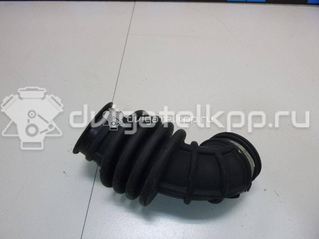 Фото Патрубок воздушного фильтра  1725324 для Ford Focus / C-Max {forloop.counter}}