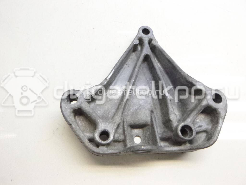 Фото Кронштейн КПП левый  1K0199117BB для skoda Octavia (A5 1Z-) {forloop.counter}}