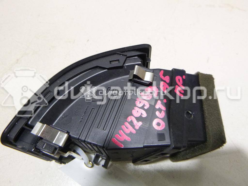 Фото Дефлектор воздушный  1Z0819702A для skoda Octavia (A5 1Z-) {forloop.counter}}