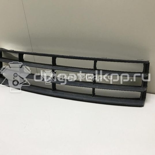 Фото Решетка в бампер центральная  1Z0853677C для Skoda Octavia / Octaviaii 1Z3