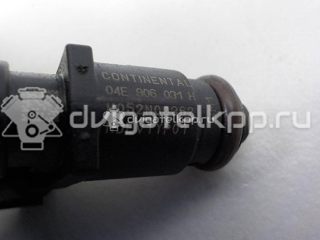 Фото Форсунка инжекторная электрическая  04E906031F для Skoda / Volkswagen / Seat {forloop.counter}}