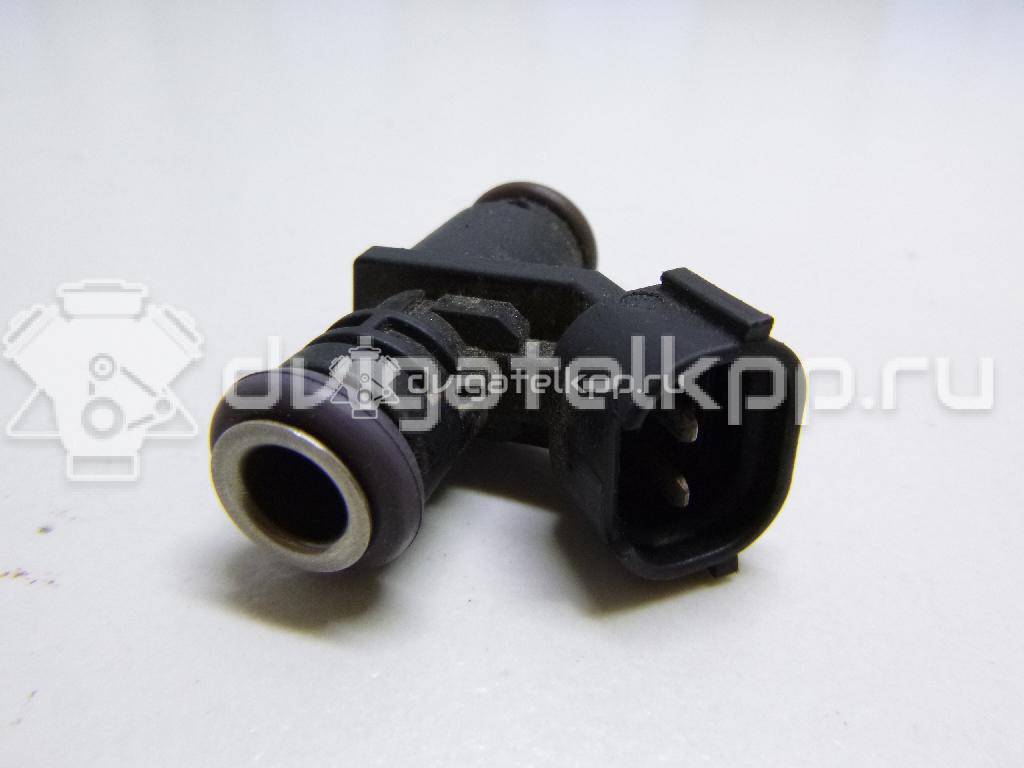 Фото Форсунка инжекторная электрическая  04E906031F для Skoda / Volkswagen / Seat {forloop.counter}}