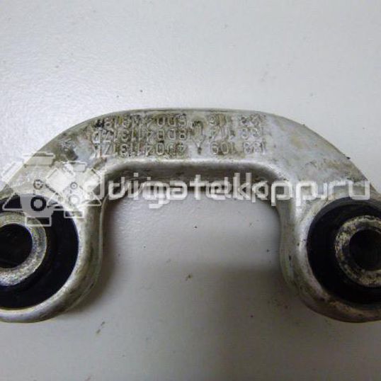 Фото Стойка переднего стабилизатора левая  8D0411317D для Skoda Superb