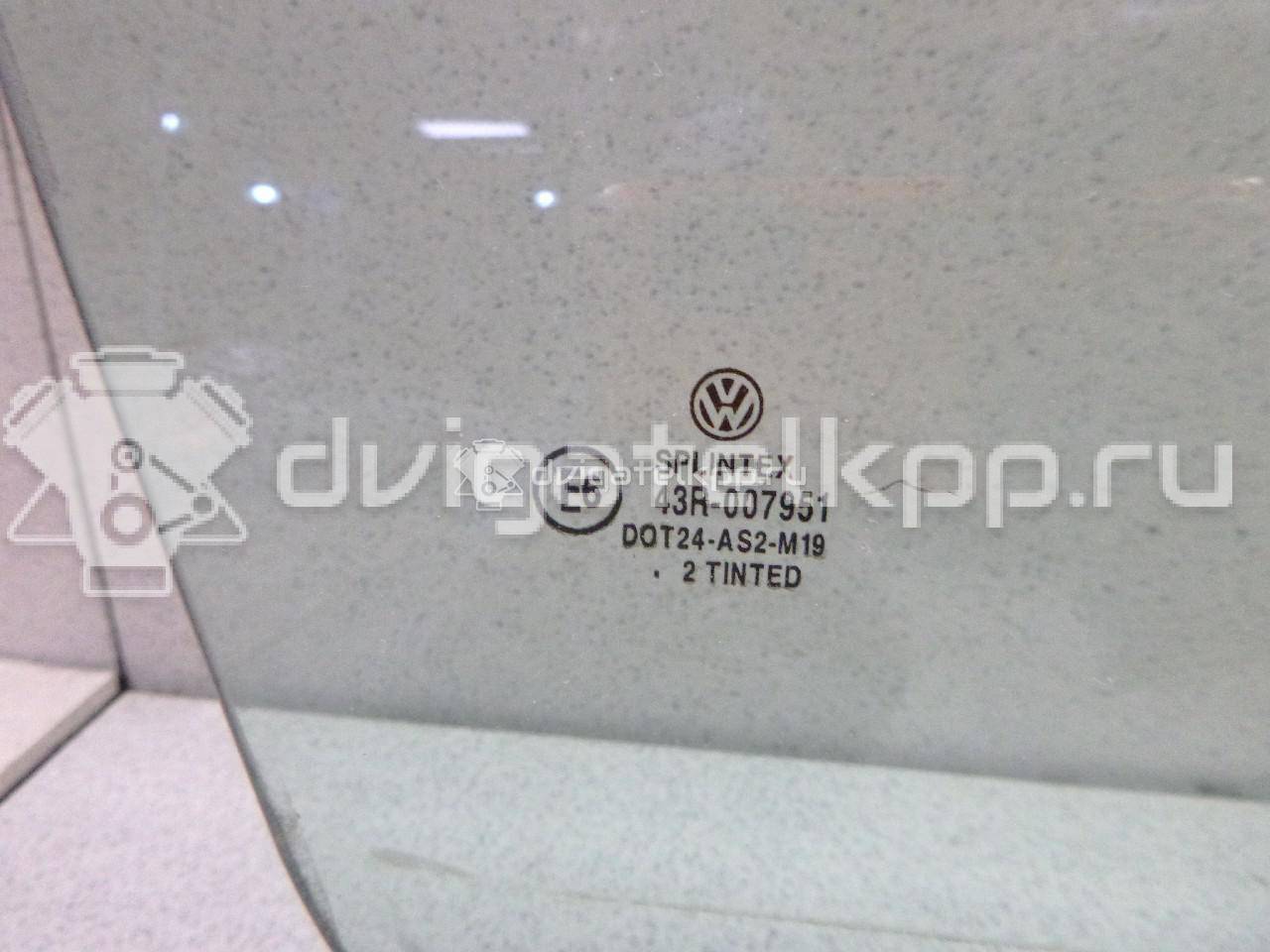 Фото Стекло двери передней правой  1J4845202G для Volkswagen Bora / Golf {forloop.counter}}