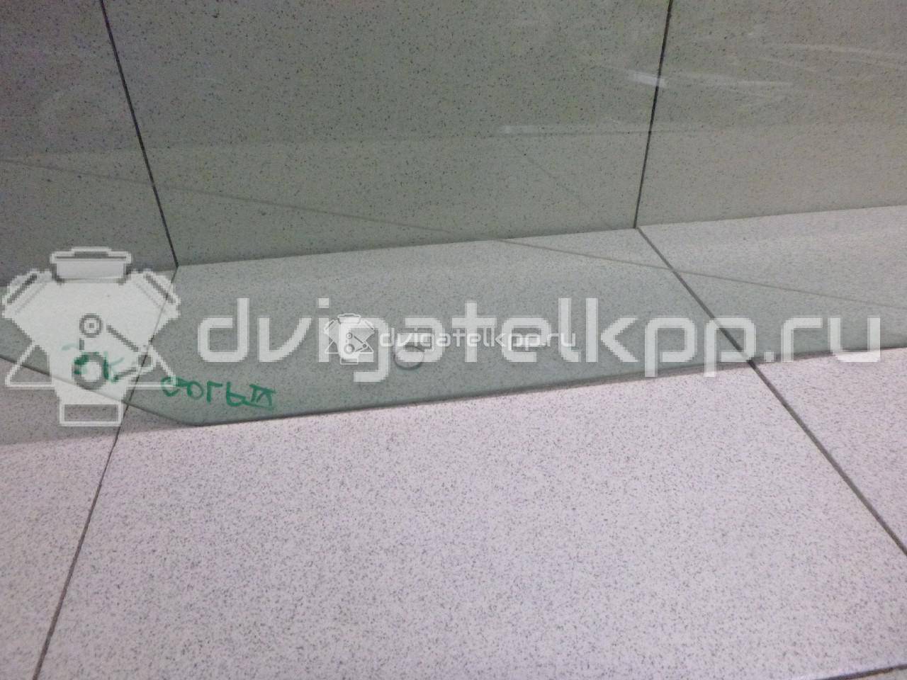 Фото Стекло двери задней правой  1J6845026K для Volkswagen Golf {forloop.counter}}