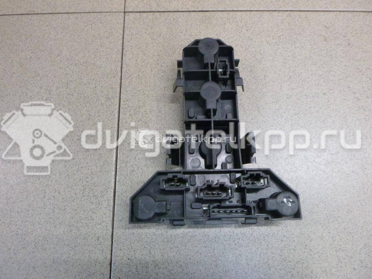 Фото Плата заднего фонаря  1J6945257 для Volkswagen Golf {forloop.counter}}