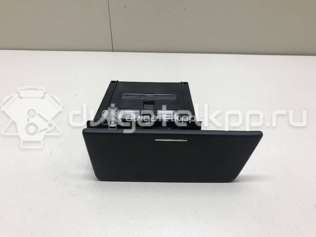 Фото Пепельница передняя  5M1857309B9B9 для vw Golf Plus {forloop.counter}}