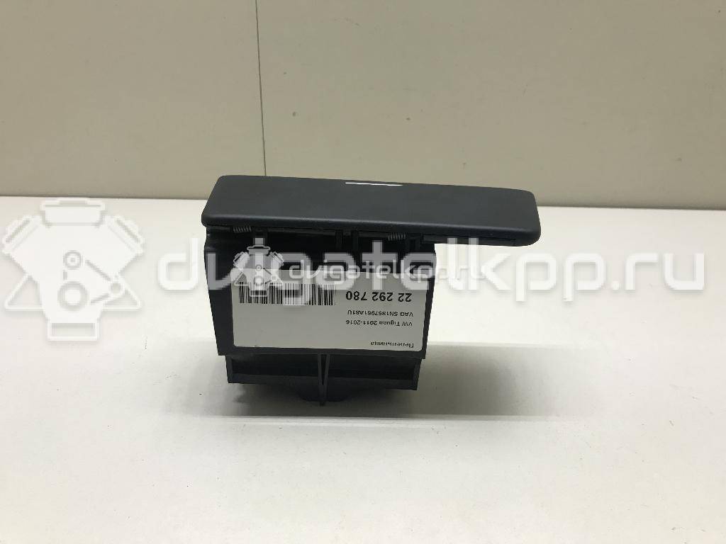 Фото Пепельница передняя  5M1857309B9B9 для vw Golf Plus {forloop.counter}}