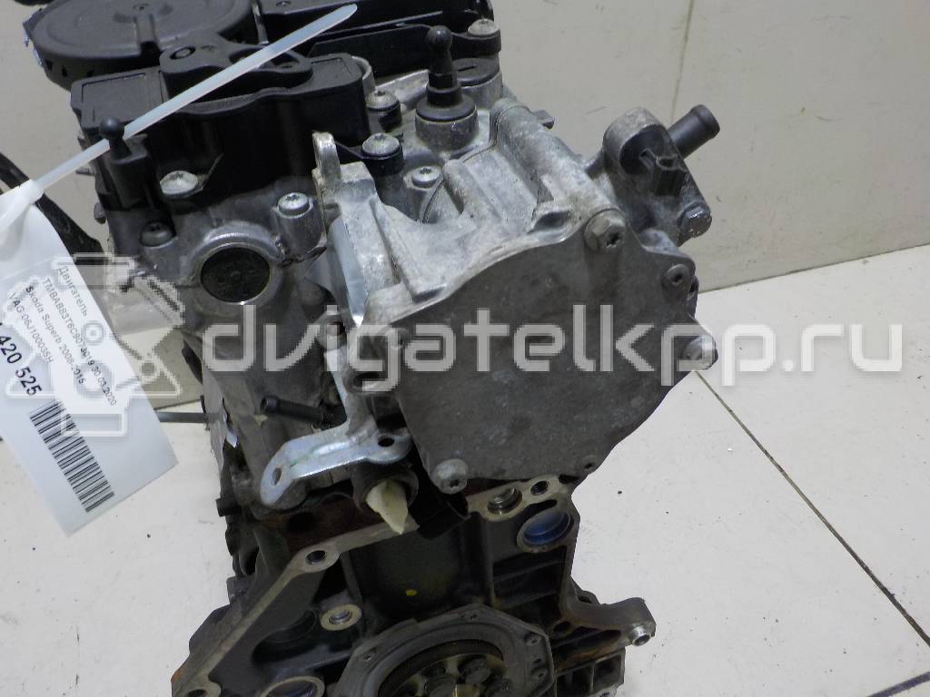 Фото Контрактный (б/у) двигатель CDAA для Volkswagen Passat / Cc / Sharan / Golf 160 л.с 16V 1.8 л бензин 06J100035H {forloop.counter}}