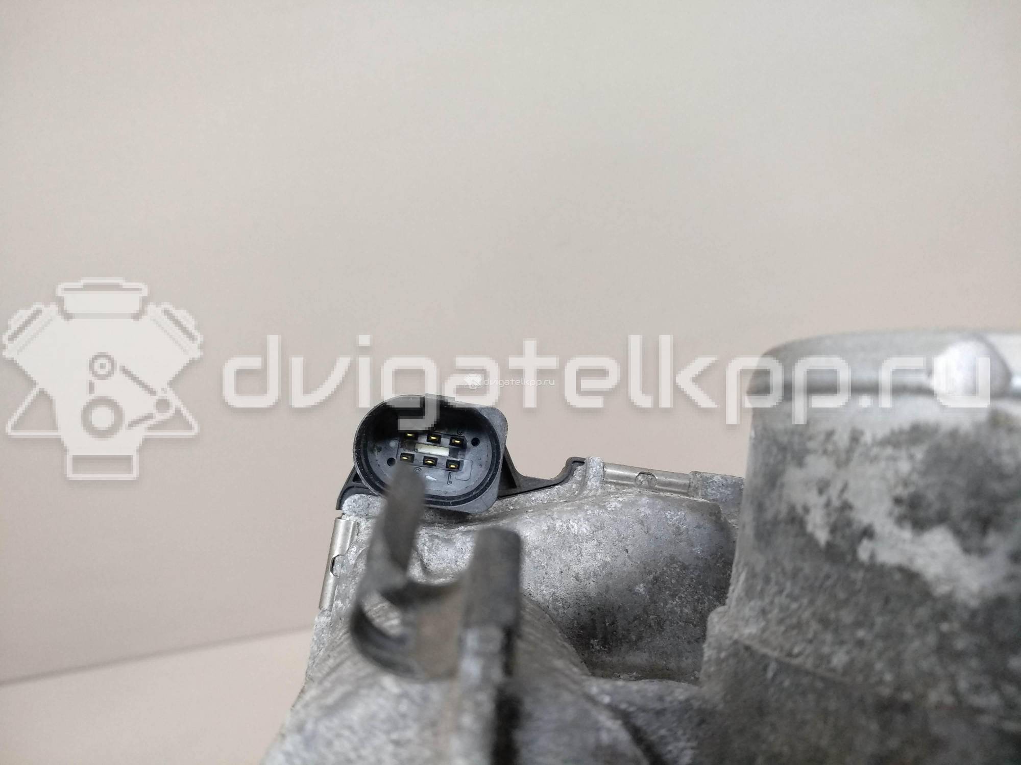 Фото Заслонка дроссельная электрическая  be8z9e926c для Ford Fiesta / Focus / Tourneo / C-Max / Galaxy {forloop.counter}}