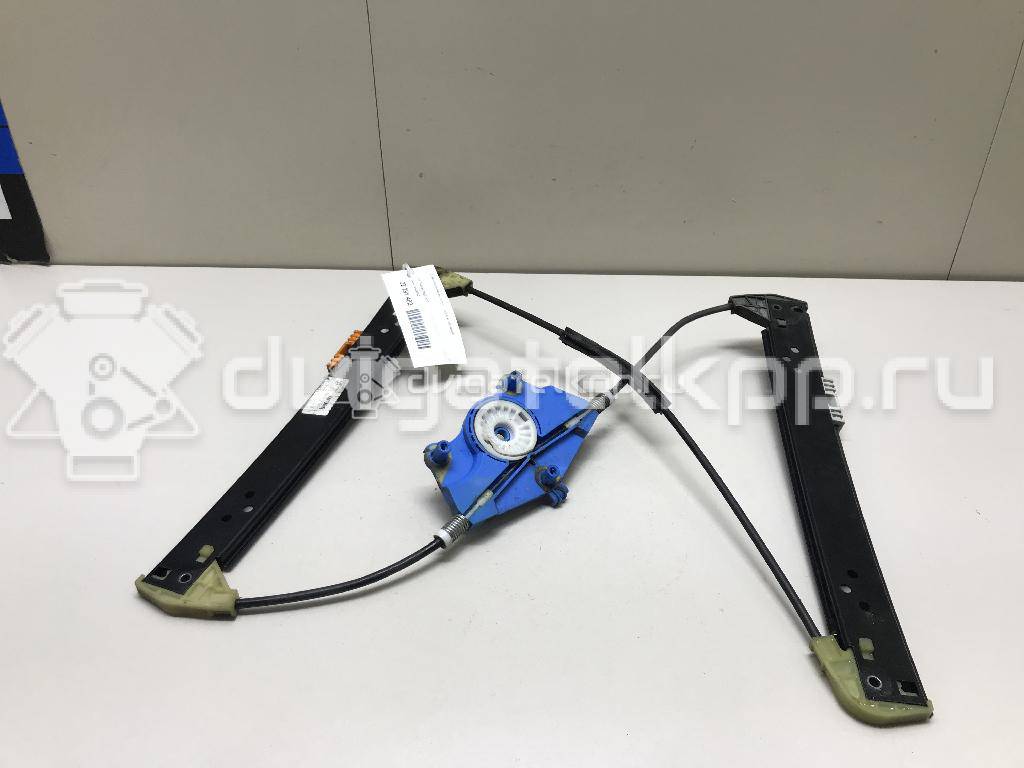 Фото Стеклоподъемник электр. задний правый  7L0839462D для Volkswagen Touareg {forloop.counter}}