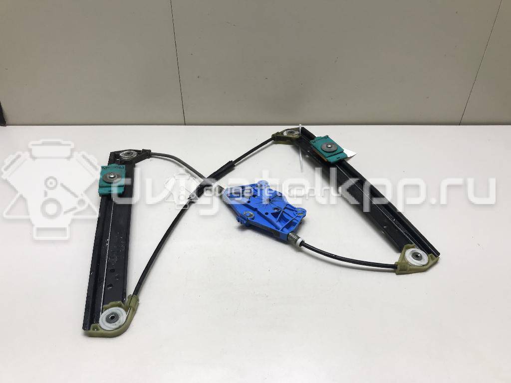 Фото Стеклоподъемник электр. задний правый  7L0839462D для Volkswagen Touareg {forloop.counter}}