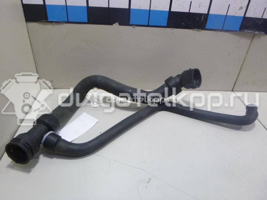 Фото Патрубок радиатора  8d0121055j для Volkswagen Passat / Golf {forloop.counter}}