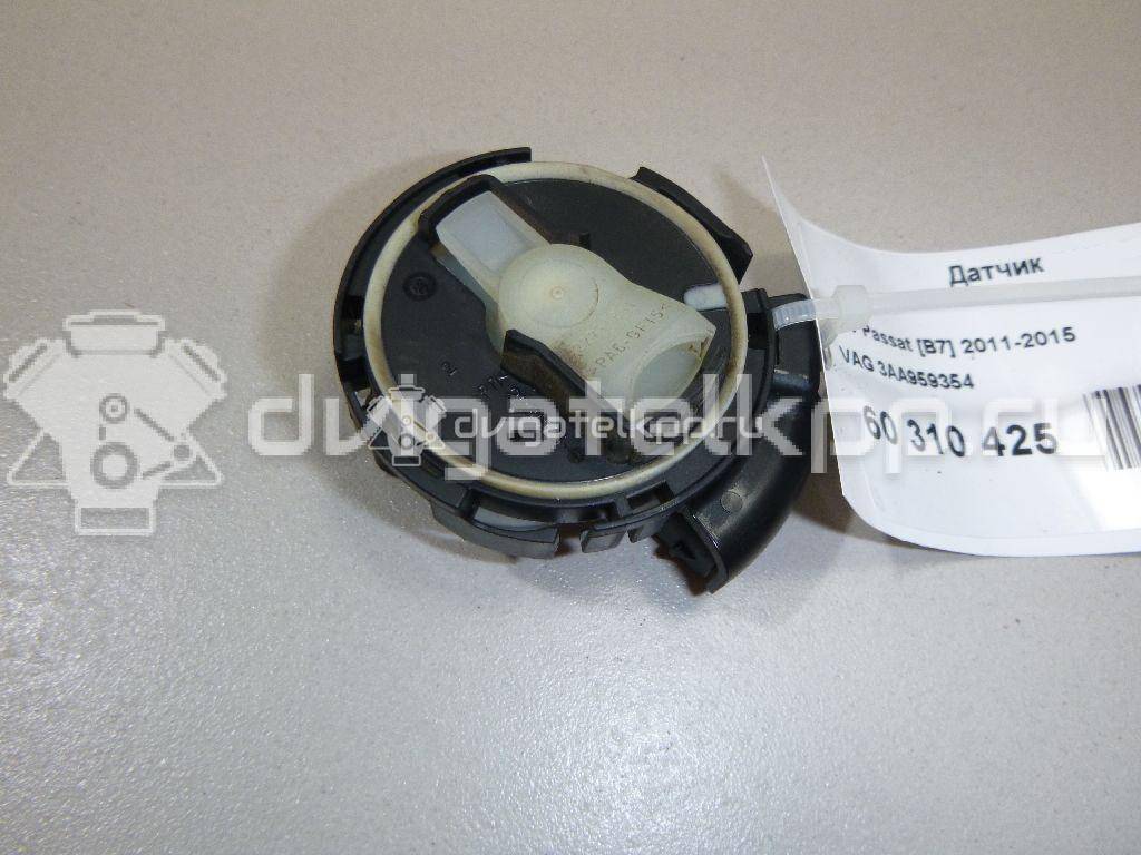 Фото Датчик AIR BAG  3AA959354 для vw Passat [B7] {forloop.counter}}