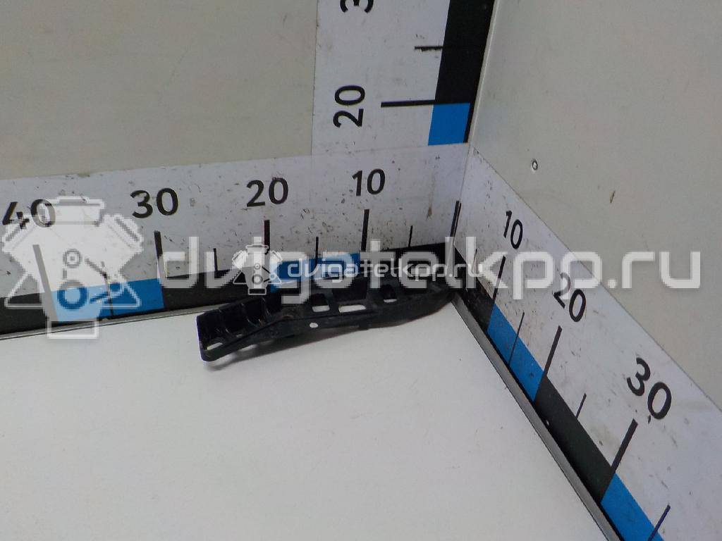 Фото Кронштейн переднего бампера левый  1K8807183B для Volkswagen Scirocco {forloop.counter}}