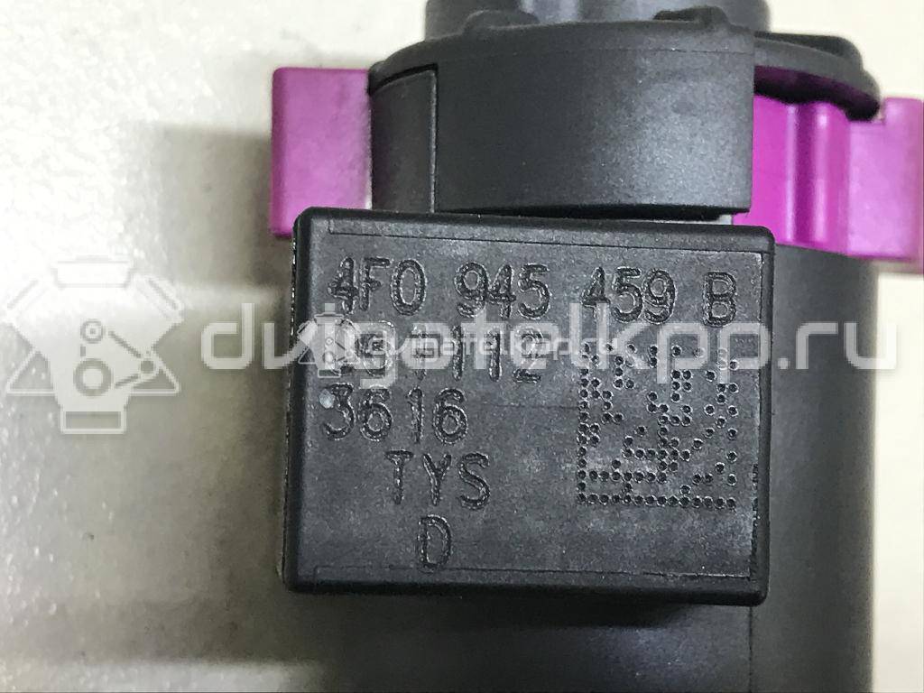 Фото Датчик включения стопсигнала  4F0945459B для porsche Macan {forloop.counter}}