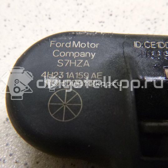 Фото Датчик давления в шине  C2D47173 для Jaguar Xj / Xf / Xk / F-Type X152 / X-Type X400
