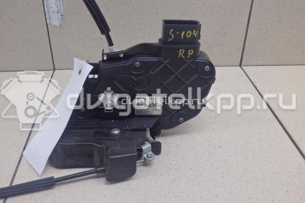 Фото Замок двери передней правой  LR011275 для jaguar XF {forloop.counter}}