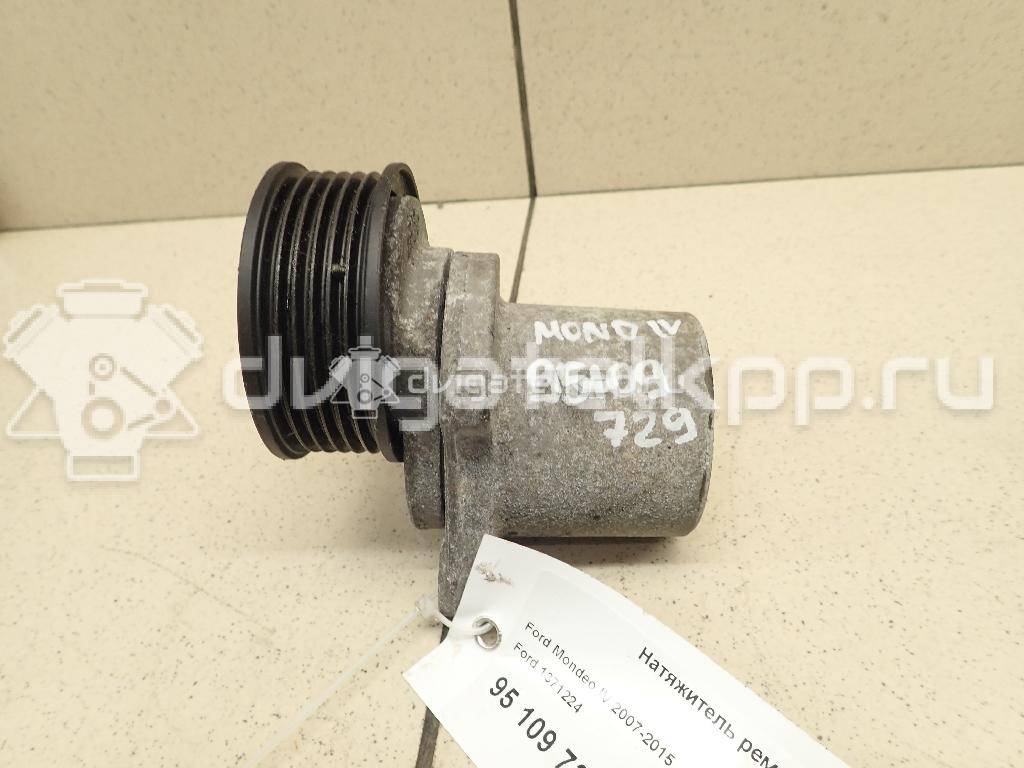 Фото Ролик-натяжитель ручейкового ремня  1371224 для Ford Fiesta / Galaxy / Maverick / S-Max / Transit {forloop.counter}}