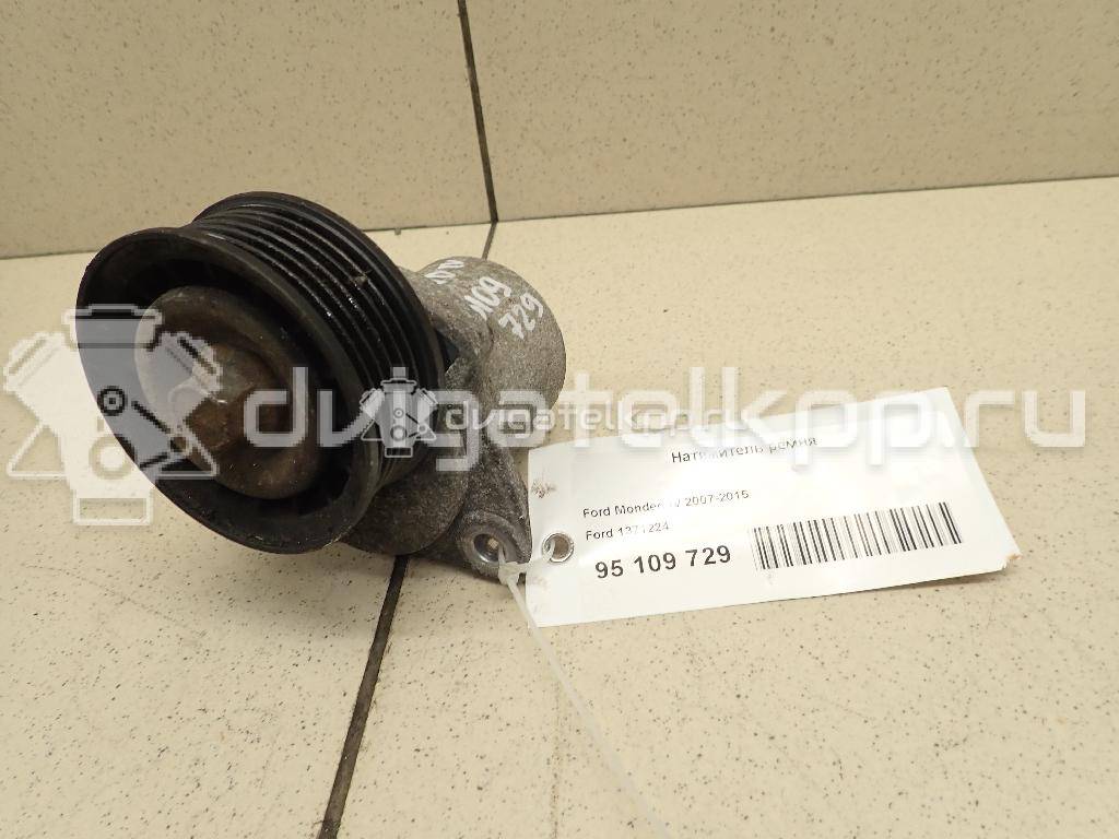 Фото Ролик-натяжитель ручейкового ремня  1371224 для Ford Fiesta / Galaxy / Maverick / S-Max / Transit {forloop.counter}}